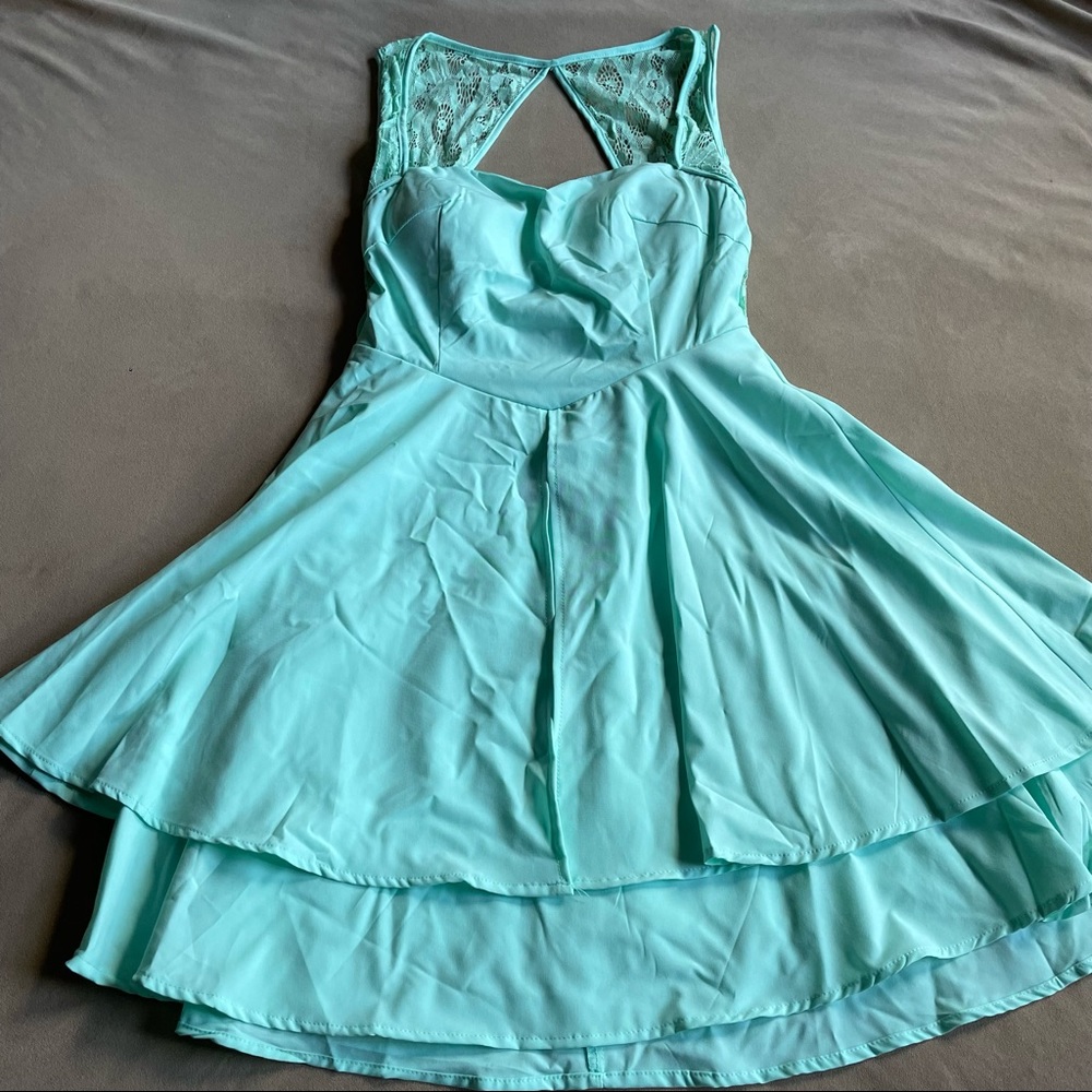 NWT Sara La Cut Out Dress - Mint, Size Small